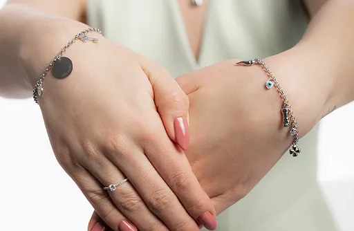 Venda consignada ou revenda no atacado: Qual a melhor opção?