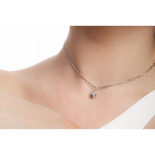 CHOKER COM CORAÇÃO