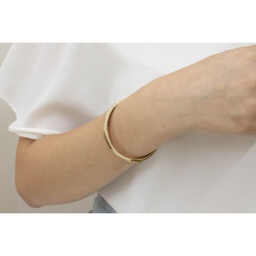 PULSEIRA BRACELETE COM ZIRCÔNIAS NAS LATERAIS