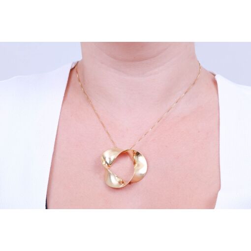 PINGENTE ENROLADO VAZADO