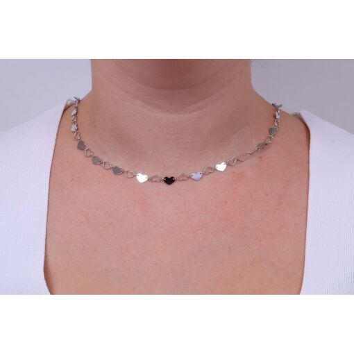 CHOKER COM CORAÇÕES