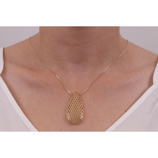 GARGANTILHA COM PINGENTE GOTA VAZADA