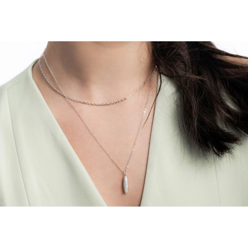 GARGANTILHA COM PINGENTE CRAVEJADO