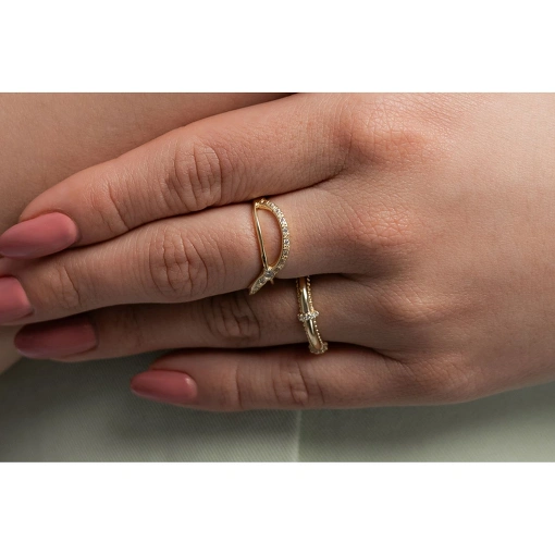 ANEL COM TRÊS AROS DE ZIRCÔNIAS