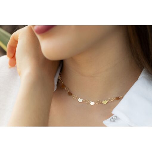 CHOKER COM CORAÇÕES
