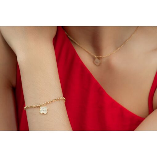 PULSEIRA COM TREVO CRAVEJADO