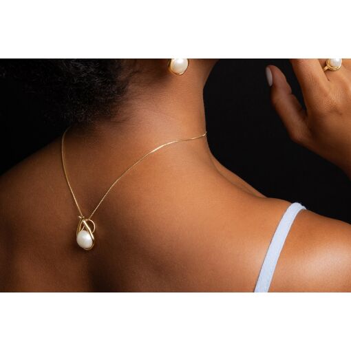 PINGENTE COM PÉROLA MABE