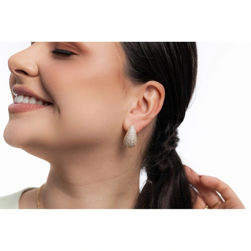 BRINCO GOTA CRAVEJADA