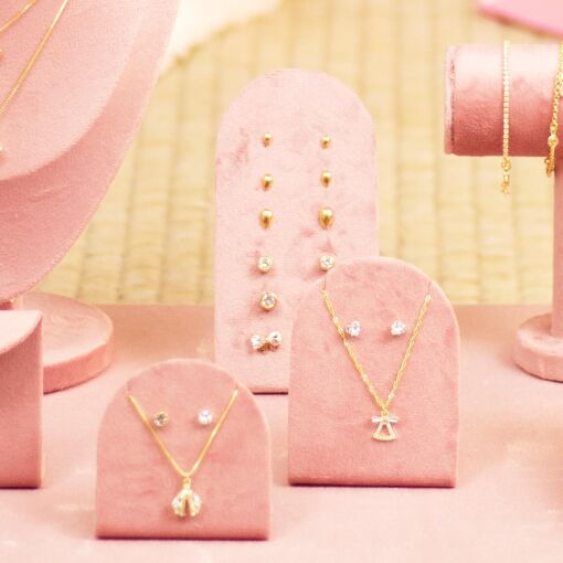 EXPOSITOR CONJUNTO PLUSH