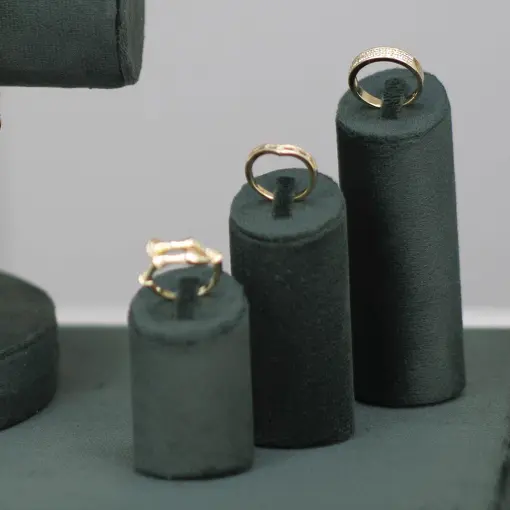 EXPOSITOR PARA TRIO DE ANÉIS REDONDO COLORS