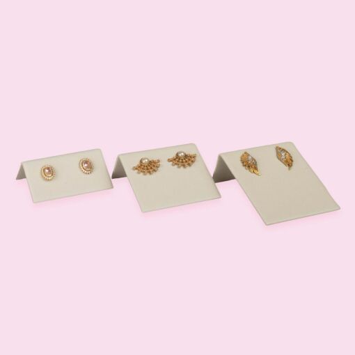 EXPOSITOR DE BRINCOS TRIO FACTO OFF WHITE