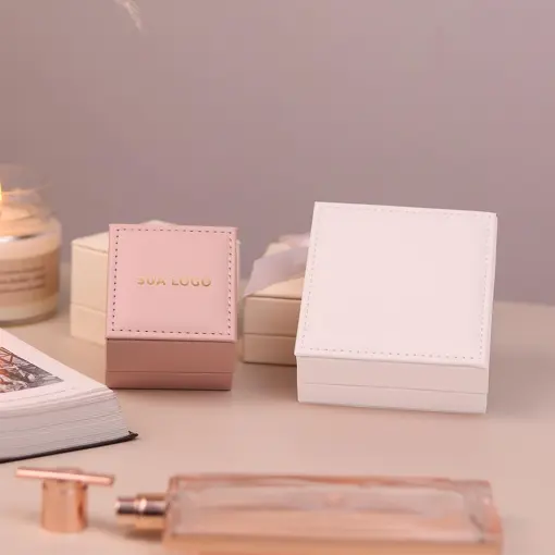 CAIXA PERSONALIZADA ALIANÇA EASY ELEGANCE COM 10 UNIDADES
