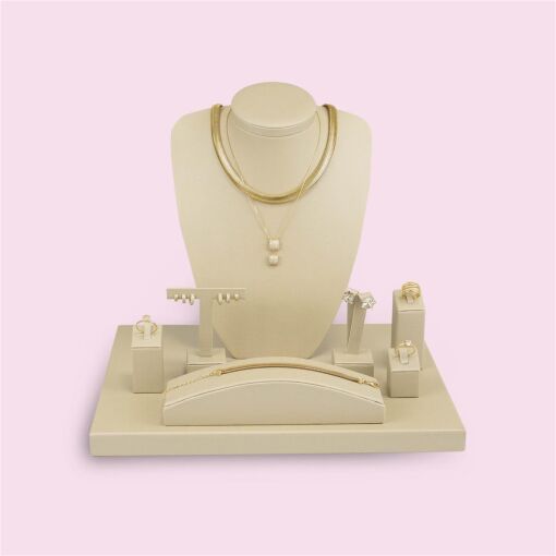 KIT EXPOSITOR PARA JOIAS FACTO DOURADO 8 PEÇAS