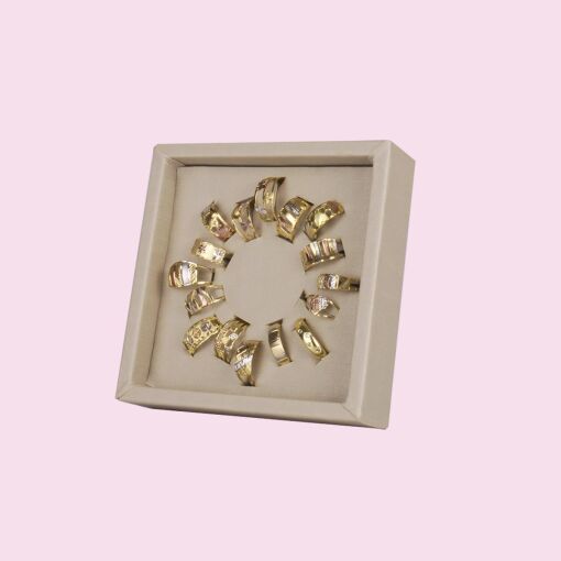 MINI BANDEJA PARA ANÉIS FACTO DOURADO 12X12X3,5CM
