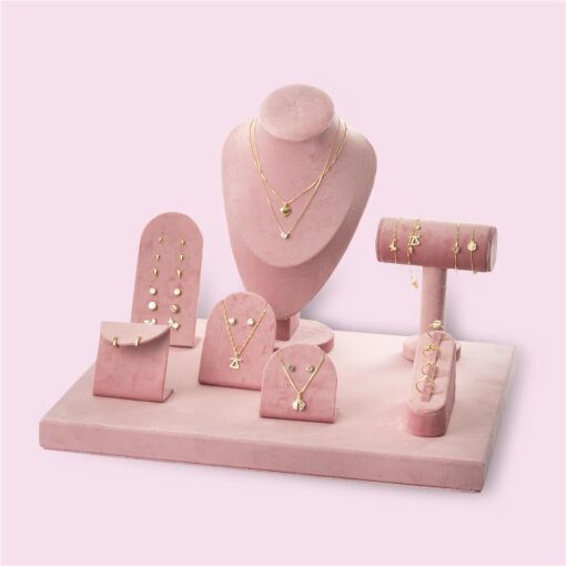 KIT EXPOSITOR INFANTIL PLUSH 8 PEÇAS 		