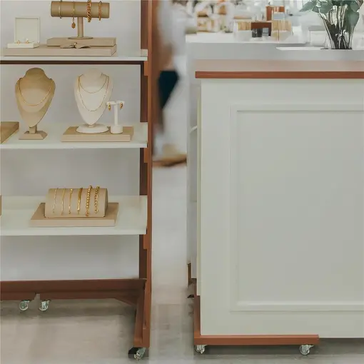 BALCÃO STORE IN STORE ESMALTE AREIA