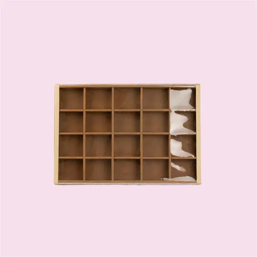 BANDEJA COM 20 ESPAÇOS LIVRES 29X36X3 COM TAMPA CARAMELO