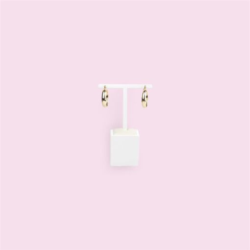 EXPOSITOR BRINCO T PÉROLA LAQUEADO + FACTO OFF WHITE