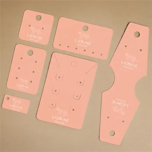 CARTELAS PERSONALIZADAS PARA BRINCOS COM 300 UNIDADES