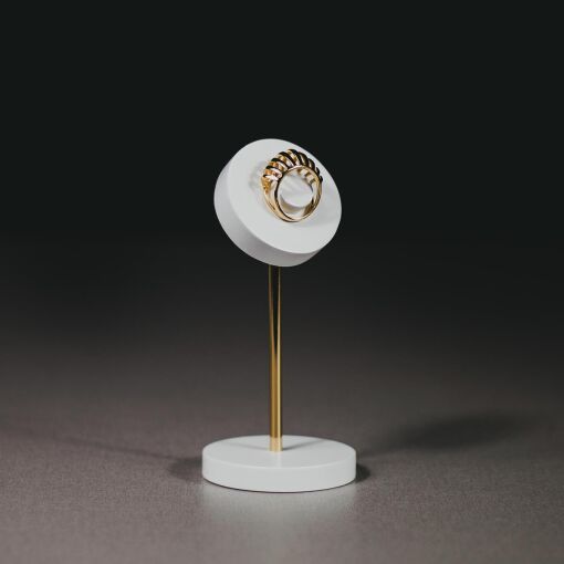 EXPOSITOR PARA ANEL LUNA				