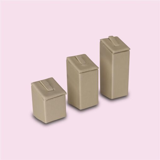 EXPOSITOR TRIO PARA ANÉIS FACTO DOURADO