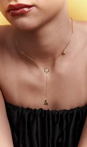Coleção Favo: a beleza das zircônias negras