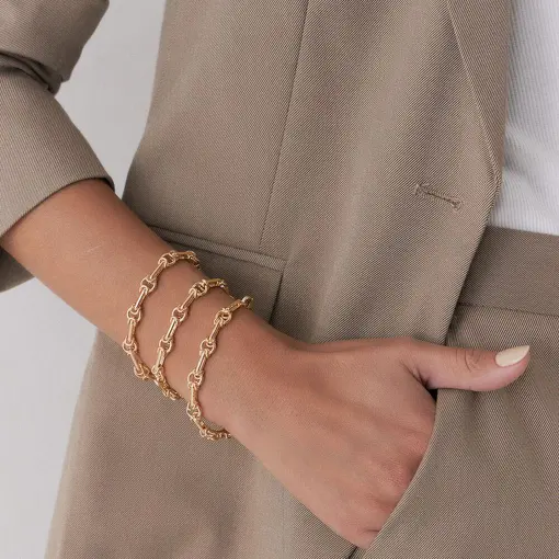 PULSEIRA COM ELOS INTERCALADOS LISOS BANHADA A OURO