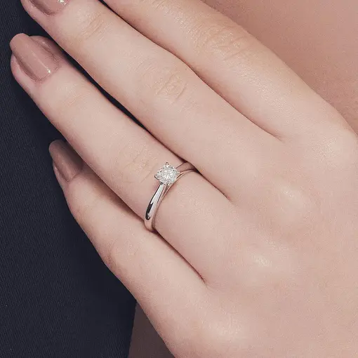 ANEL SOLITÁRIO PEDRA MOISSANITE 5MM PRATA RODINADA