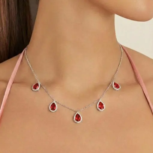 COLAR COM PINGENTES DE GOTAS EM CRISTAIS E ZIRCÔNIAS