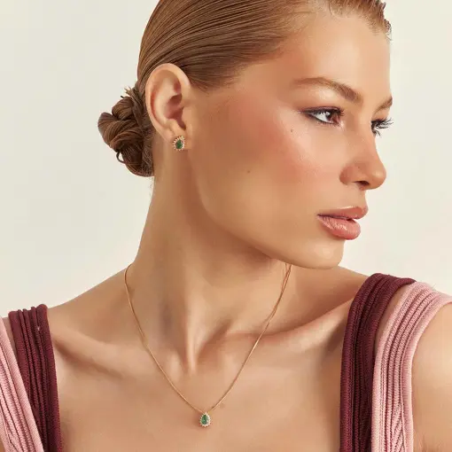 CONJUNTO BRINCO E COLAR DE GOTA COM CRISTAL E ZIRCÔNIAS