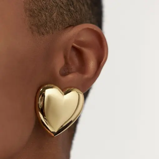 BRINCO DE CORAÇÃO LISO BANHADO A OURO