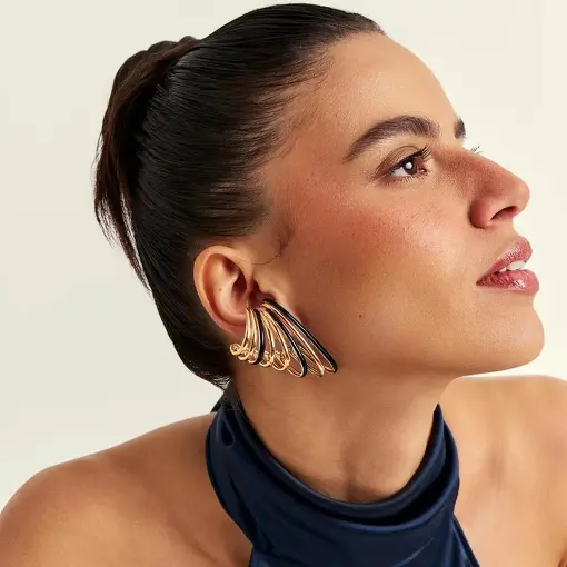 BRINCO EAR HOOK OITO VOLTAS VAZADO