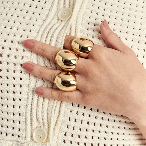 ANEL ABAULADO LISO E OVAL