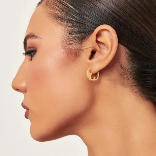 ARGOLA CURVA REDONDA E COM ZIRCÔNIAS