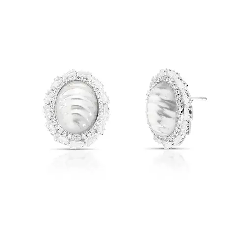 BRINCO OVAL COM CRISTAL PÉROLA SHELL TRABALHADA E ZIRCÔNIAS