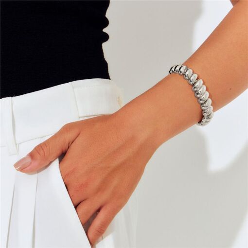 PULSEIRA COM GOMOS CURVOS E LISOS