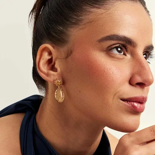 BRINCO OVAL NAVETE EM PÊNDULO COM PEDRA RECONSTITUÍDA