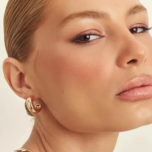 MEIA ARGOLA ABAULADA E LISA