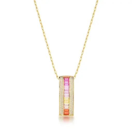 COLAR COM PINGENTE RETANGULAR COM CRISTAIS  BANHADO A OURO