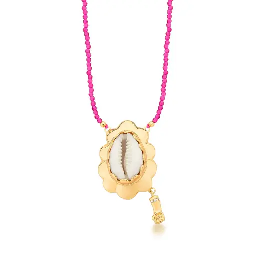 COLAR COM PINGENTE DE BÚZIO E CRISTAIS BANHADO A OURO