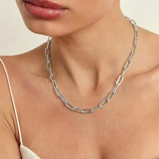 COLAR EM ELOS OVAIS LISOS