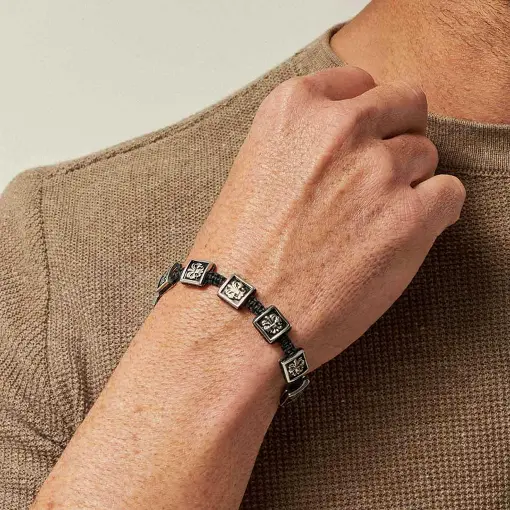 PULSEIRA EM FIO ENCERADO COM QUADRADOS EM AÇO
