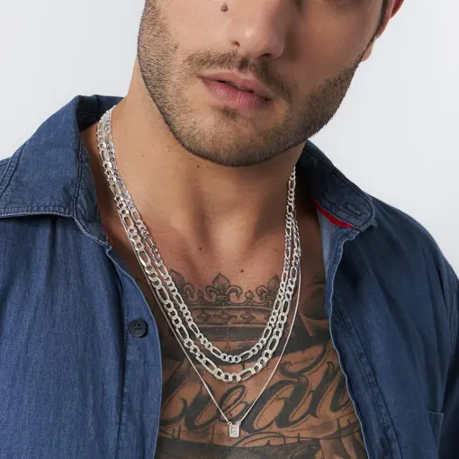 ESCAPULÁRIO COM PINGENTES IMAGENS RELIGIOSAS EM PRATA LISA