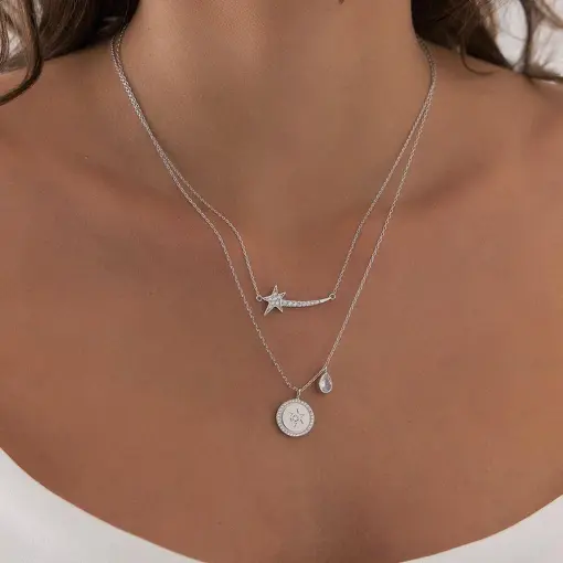 CORRENTE COM PINGENTE DE ESTRELA BANHADA A RÓDIO