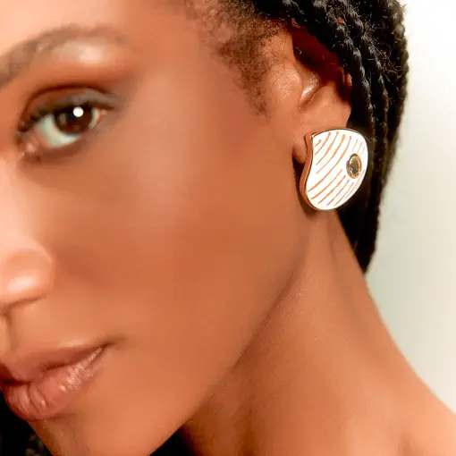 BRINCO DE GOTA ESMALTADO COM CRISTAL