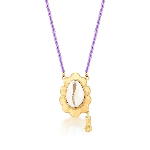 COLAR COM PINGENTE DE BÚZIO E CRISTAIS BANHADO A OURO