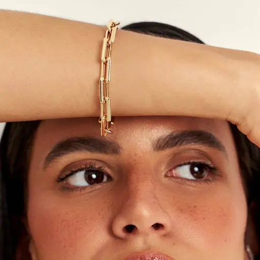 PULSEIRA COM ELOS RETANGULARES VAZADOS