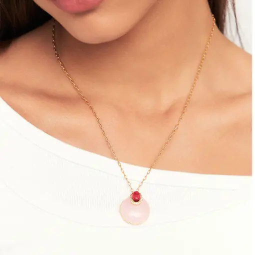 COLAR COM PINGENTE REDONDO BANHADO A OURO
