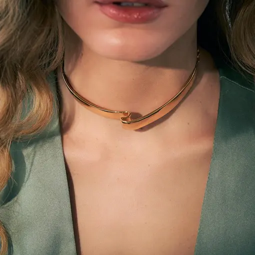 GARGATILHA ARO CURVO LISO