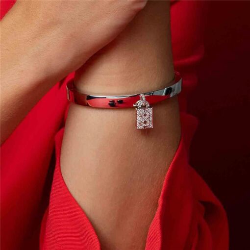 BRACELETE COM PINGENTE SÍMBOLO DO INFINITO BANHADO A RÓDIO